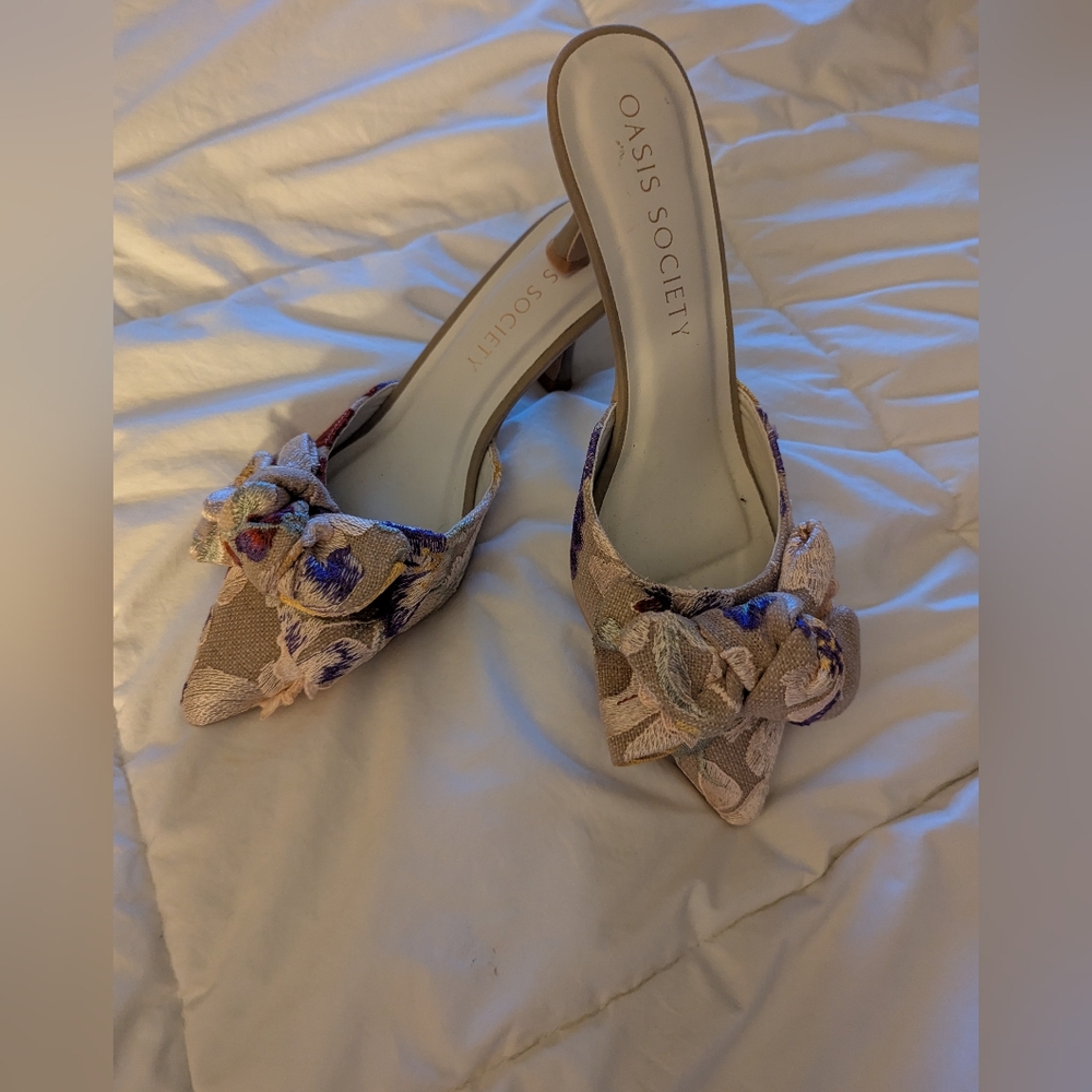 Cream and Purple Heels with Ruffled Elegance